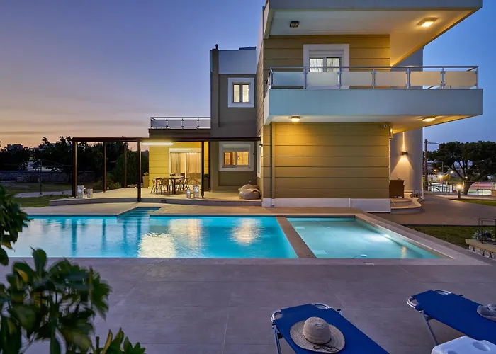 Gia\'S Luxury Residence