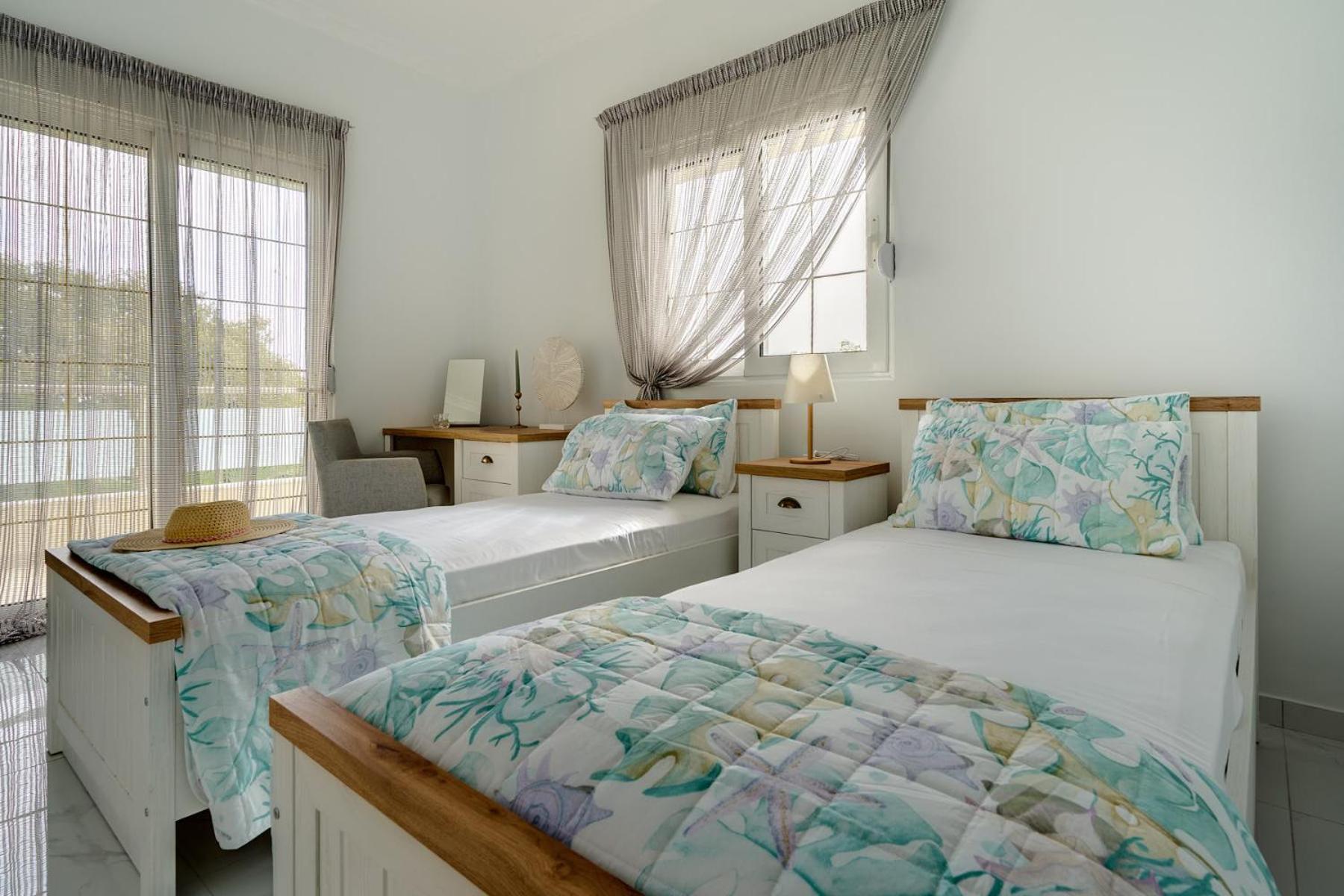 Gia's Luxury Villa Asgourou