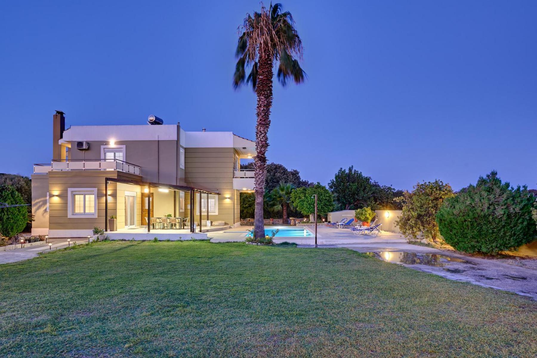 Gia's Luxury Villa
